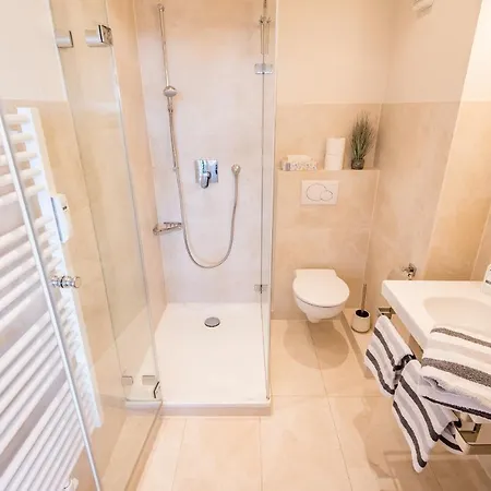 Apartment Meerblick Logenplatz 37 *